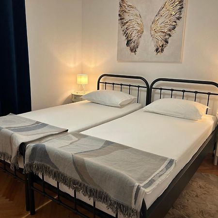 Apartman L&A Apartment Biograd Na Moru Exterior photo
